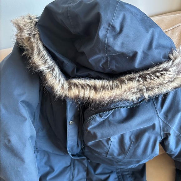 The North Face Down Parka - Picture 6 of 6